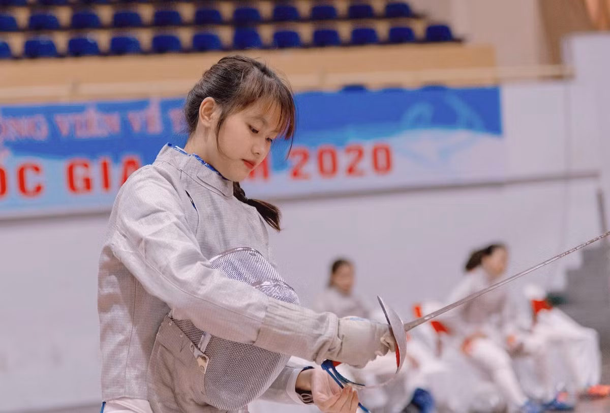 Ngô Thị Hương là cái tên đang được nhiều người truy tìm bởi nhan sắc và tài năng.