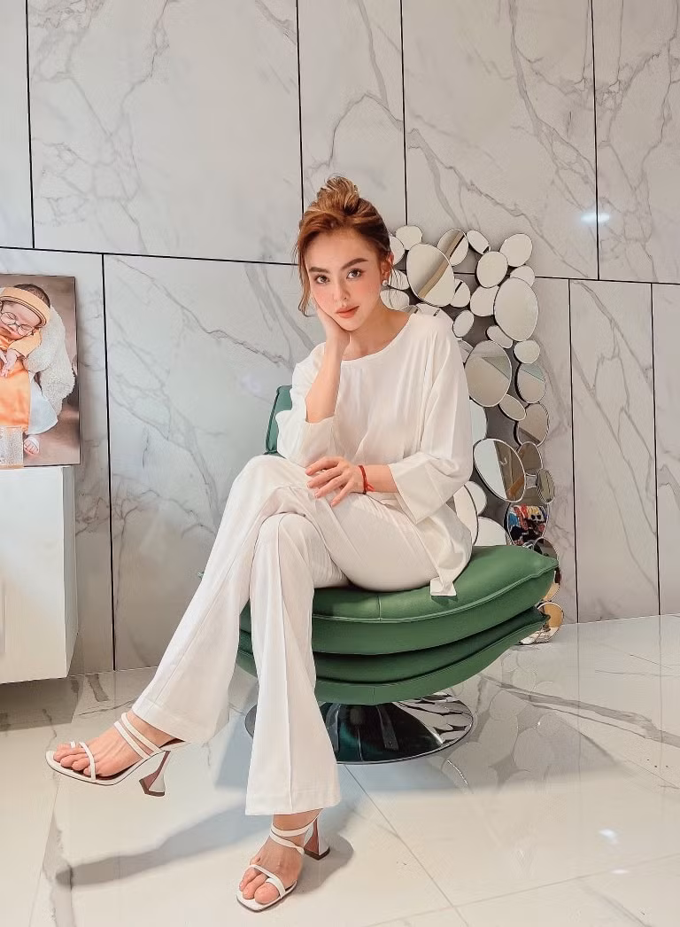 ngày 16/1, Trần My và Trang Nemo đã gặp nhau, giải quyết một số hiểu lầm. Tuy nhiên, trong quá trình nói chuyện, hai người có chút xô xát nên thu hút nhiều sự quan tâm của mọi người.