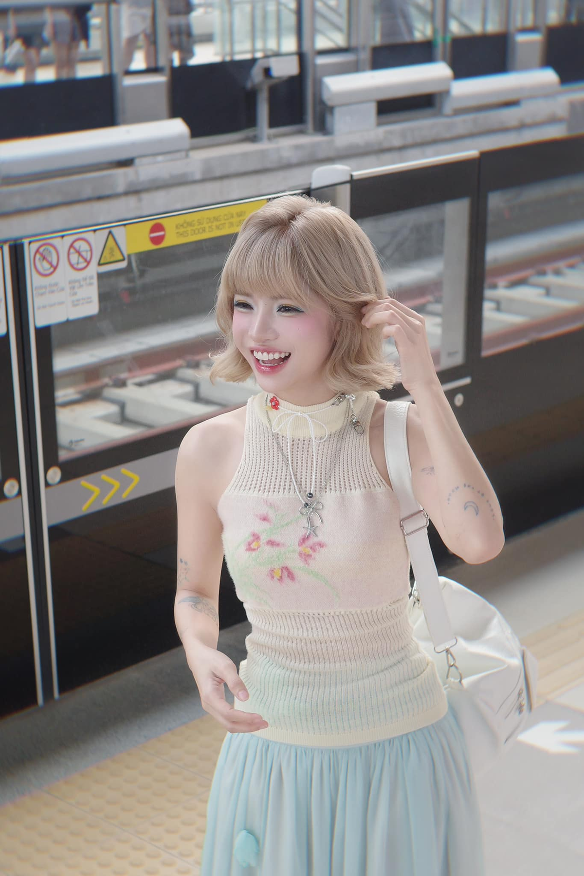 Thành quả của sự nỗ lực không ngừng nghỉ chính là việc Ciin dần dần thay đổi diện mạo, trở thành một cô gái với phong cách thời trang nóng bỏng và cuốn hút.