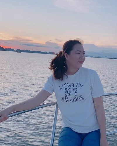 So với thời điểm đó, Thúy Kiều của ngày nay gần như "lột xác" hoàn toàn.