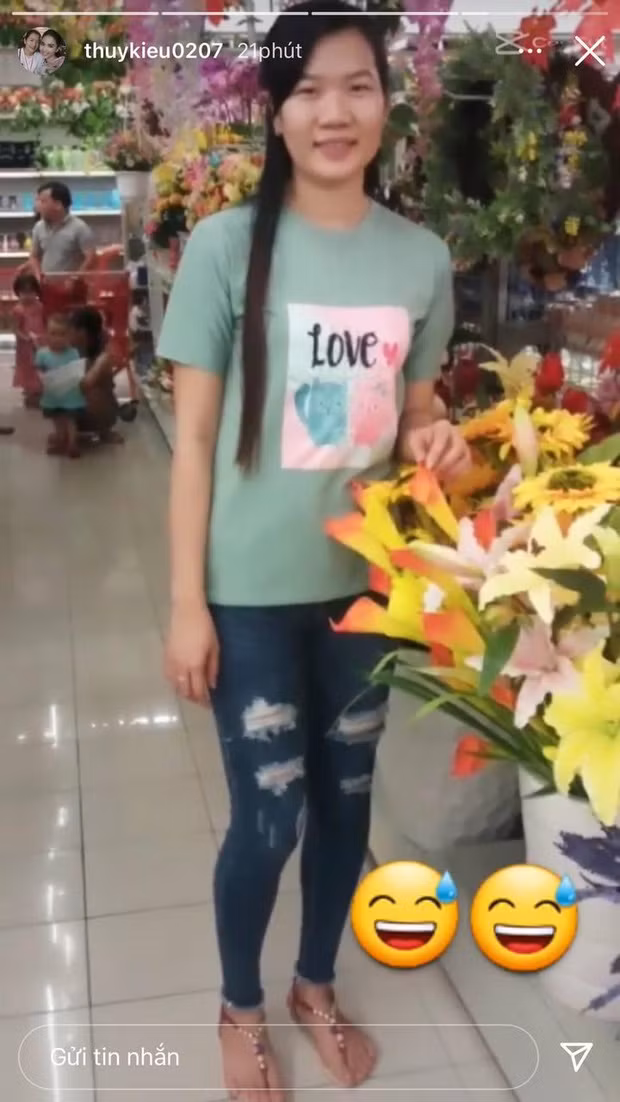 Mới đây, Thúy Kiều bất ngờ chia sẻ lại hình ảnh của mình thời chưa làm việc cho Ngọc Trinh.