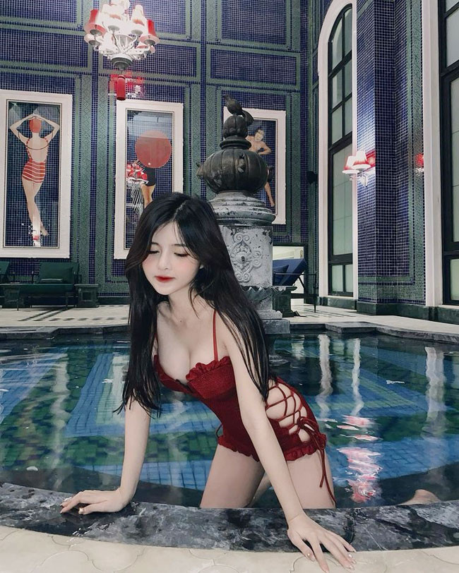 Vẻ đẹp ngọt ngào của hot girl Sài thành.