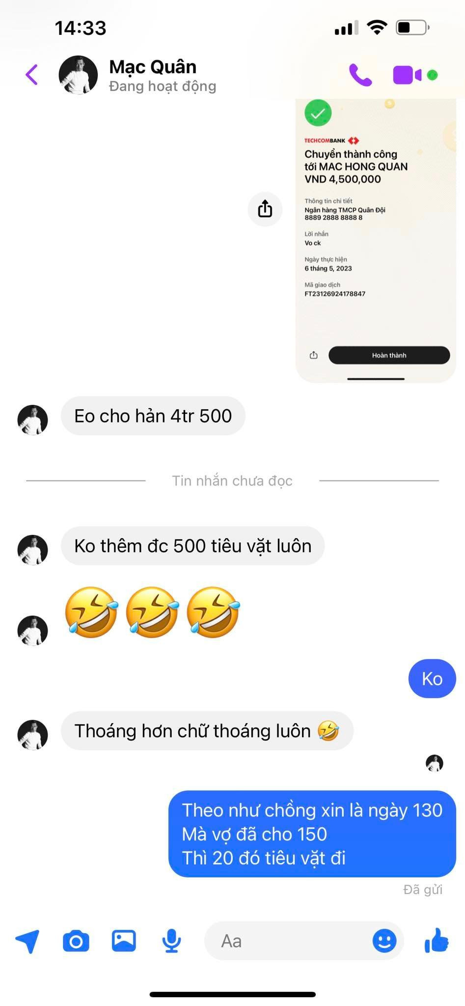 Ngay tức thì, Kỳ Hân đáp lại: "Theo như chồng xin là ngày 130k. Mà vợ đã cho 150k thì 20k đó tiêu vặt đi". Nam danh thủ đành câm nín trước lí lẽ của vợ yêu.
