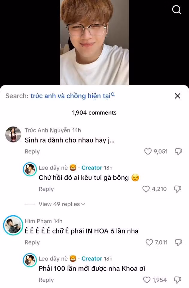 Thậm chí, LEO còn thể hiện sự mê đắm "bạn gái" đến mức để luôn ảnh Trúc Anh làm hình nền điện thoại.