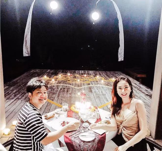 Ngoài thời gian dành cho công việc, Mai Ngọc và Hoài Nam khiến mọi người ngưỡng mộ khi thường xuyên hâm nóng tình cảm bằng những chuyến du lịch sang chảnh.