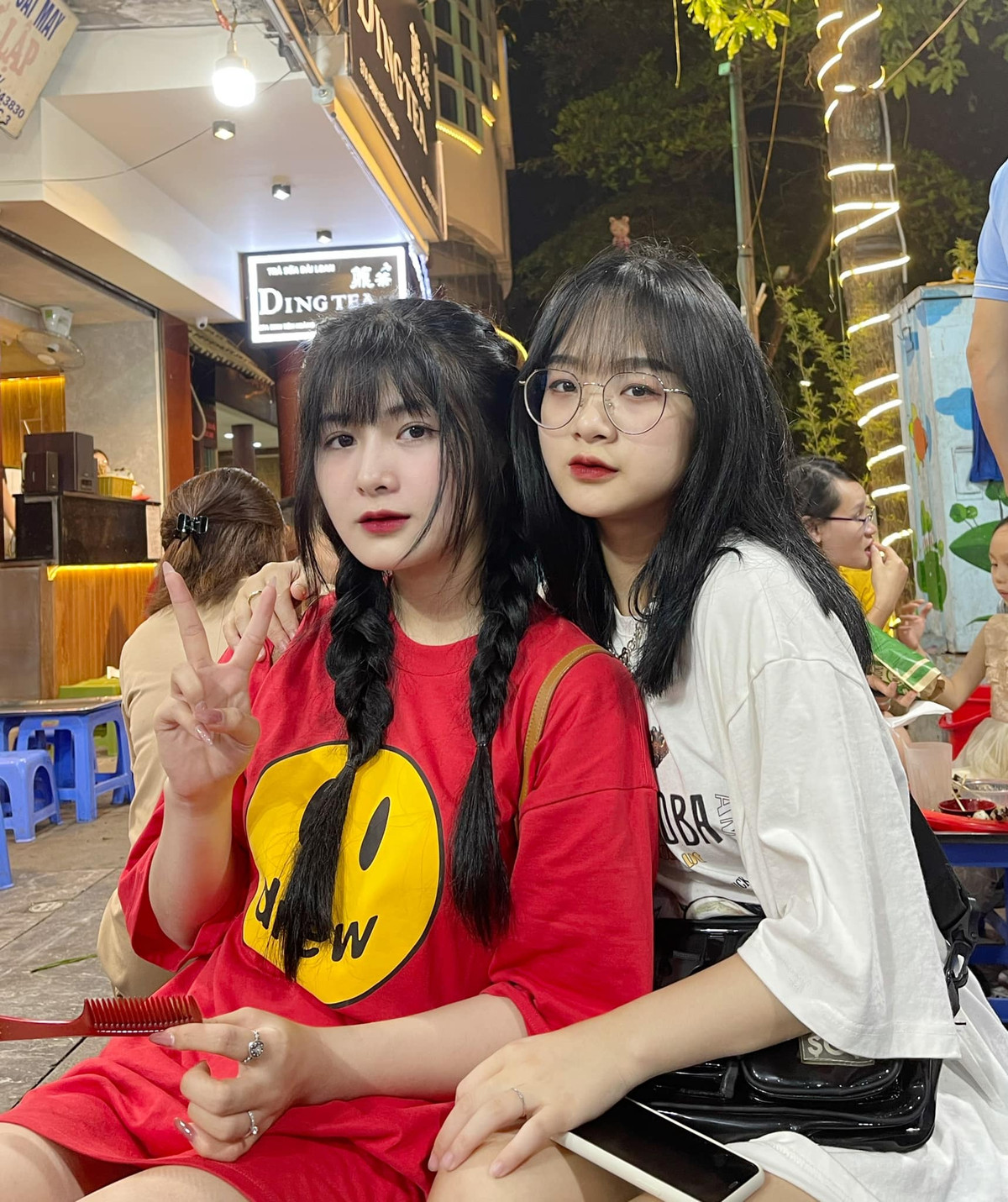 Cũng giống như Gấm Kami, Quỳnh Alee cũng nổi lên nhờ việc tạo các nội dung theo xu hướng quá đà, gây khó chịu tới người dùng MXH.