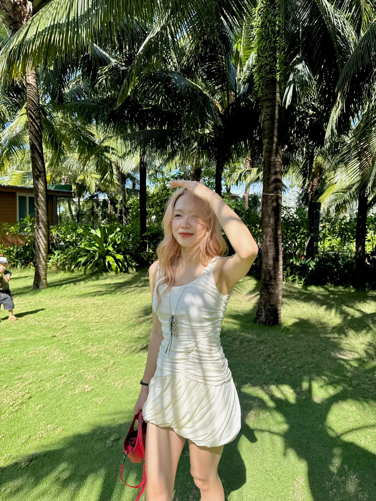 Từng trải qua nhiều khó khăn khi việc kinh doanh và gia đình nhưng Tâm Xíu vẫn mạnh mẽ vượt qua.