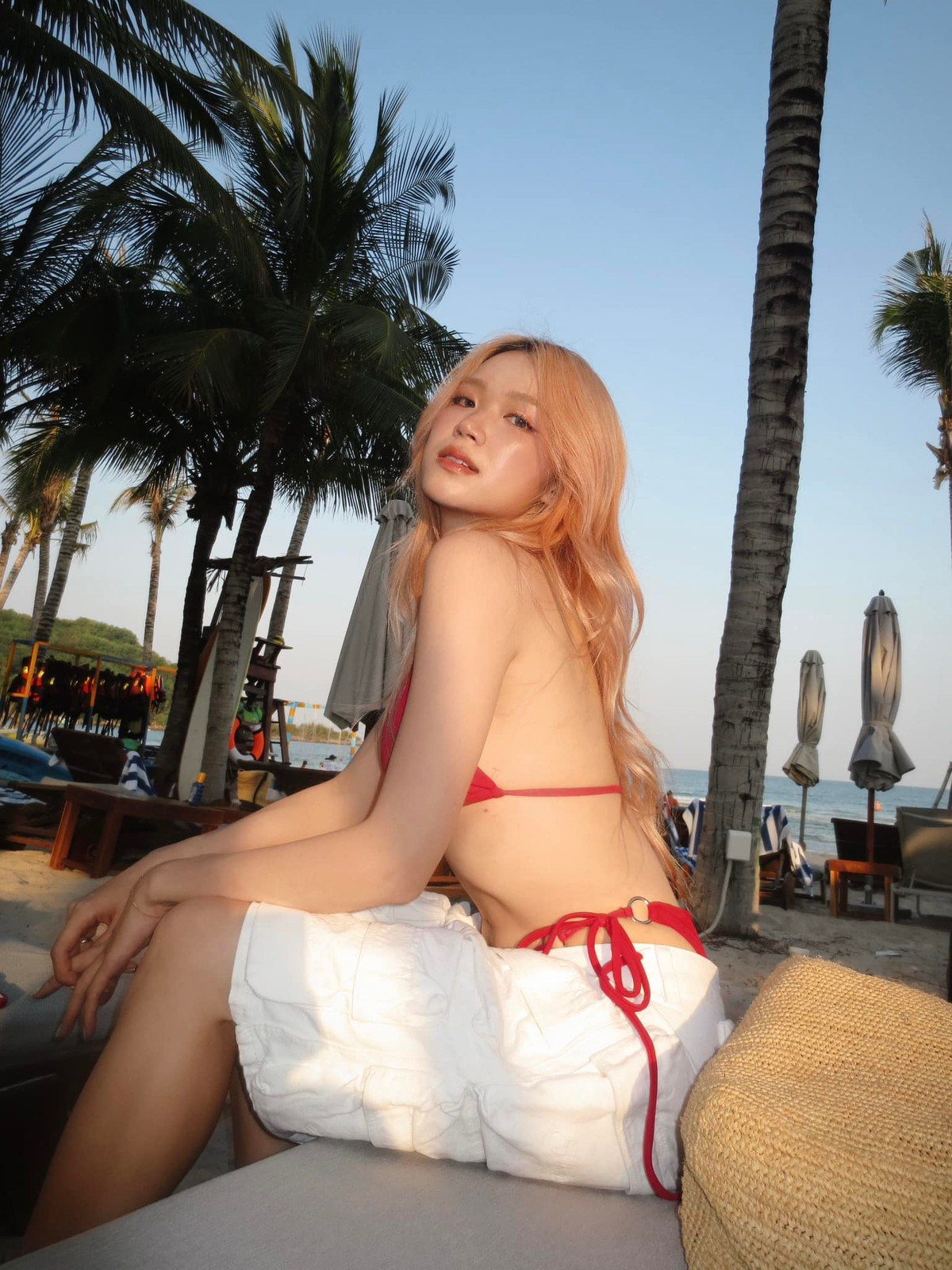 Nhờ nhan sắc mặn mà mà Tâm Xíu thậm chí còn "cân đẹp" cả hội gái xinh mới nổi.