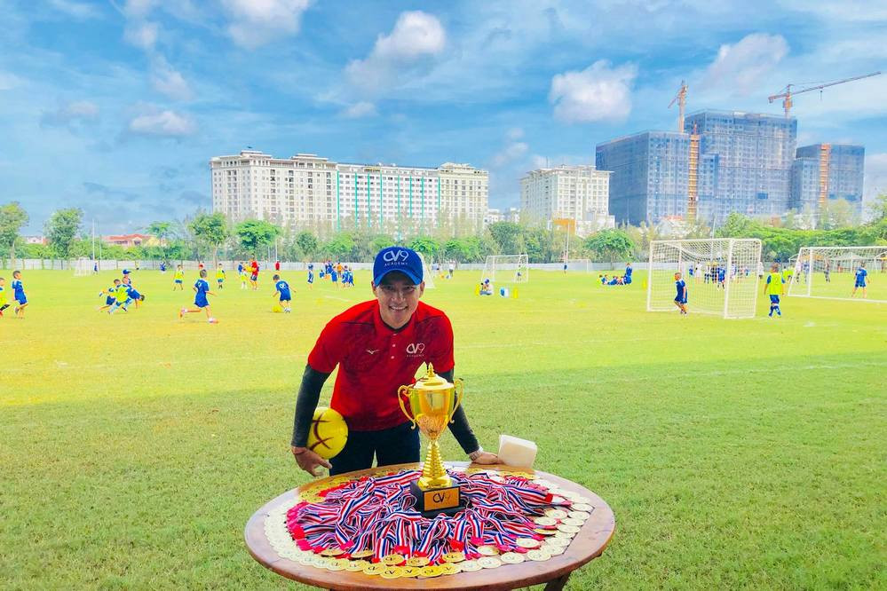 Công Vinh từng giành được các giải thưởng danh giá như: QUả bóng vàng 2004,2006,2007; Vua phá lưới Cúp bóng đá Việt Nam năm 2005, Cầu thủ Xuất sắc nhất của Liên đoàn bóng đá Việt Nam 2004; Cầu thủ xuất sắc nhất V-League 2006, 2007..