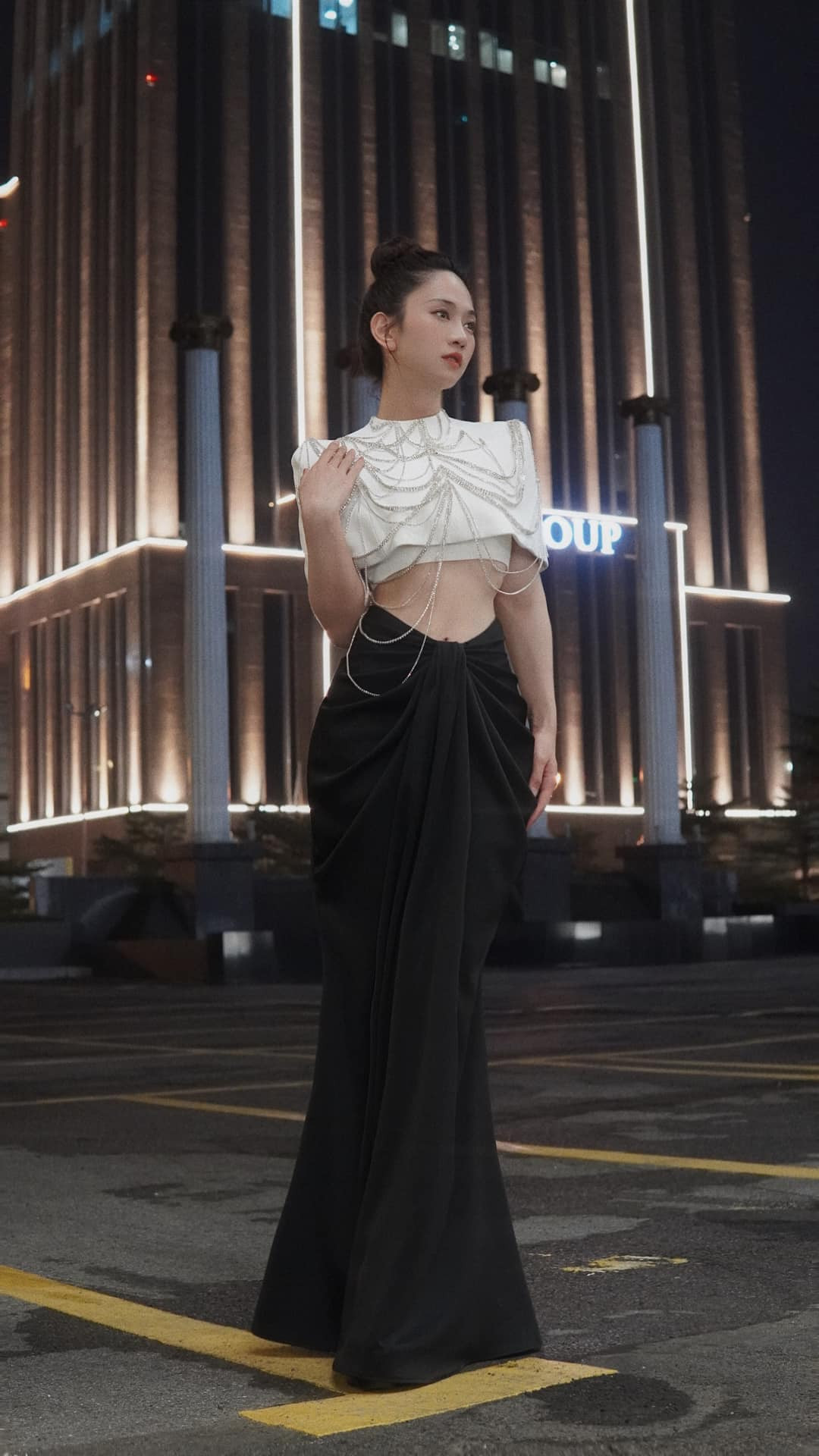 Động thái cứng rắn nhưng vẫn đầy sâu cay của Lê Bống đã nhận được sự hưởng ứng rất lớn của cộng đồng mạng.