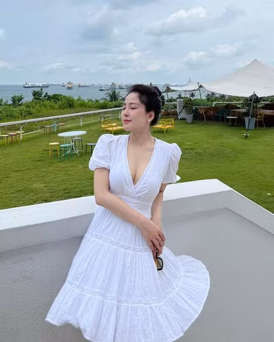 Vẫn vẻ đẹp ngọt ngào nhưng không kém phần nóng bỏng, trưởng thành nhưng Trâm Anh được đánh giá là có màn thay đổi khiến nhiều người không nhận ra.