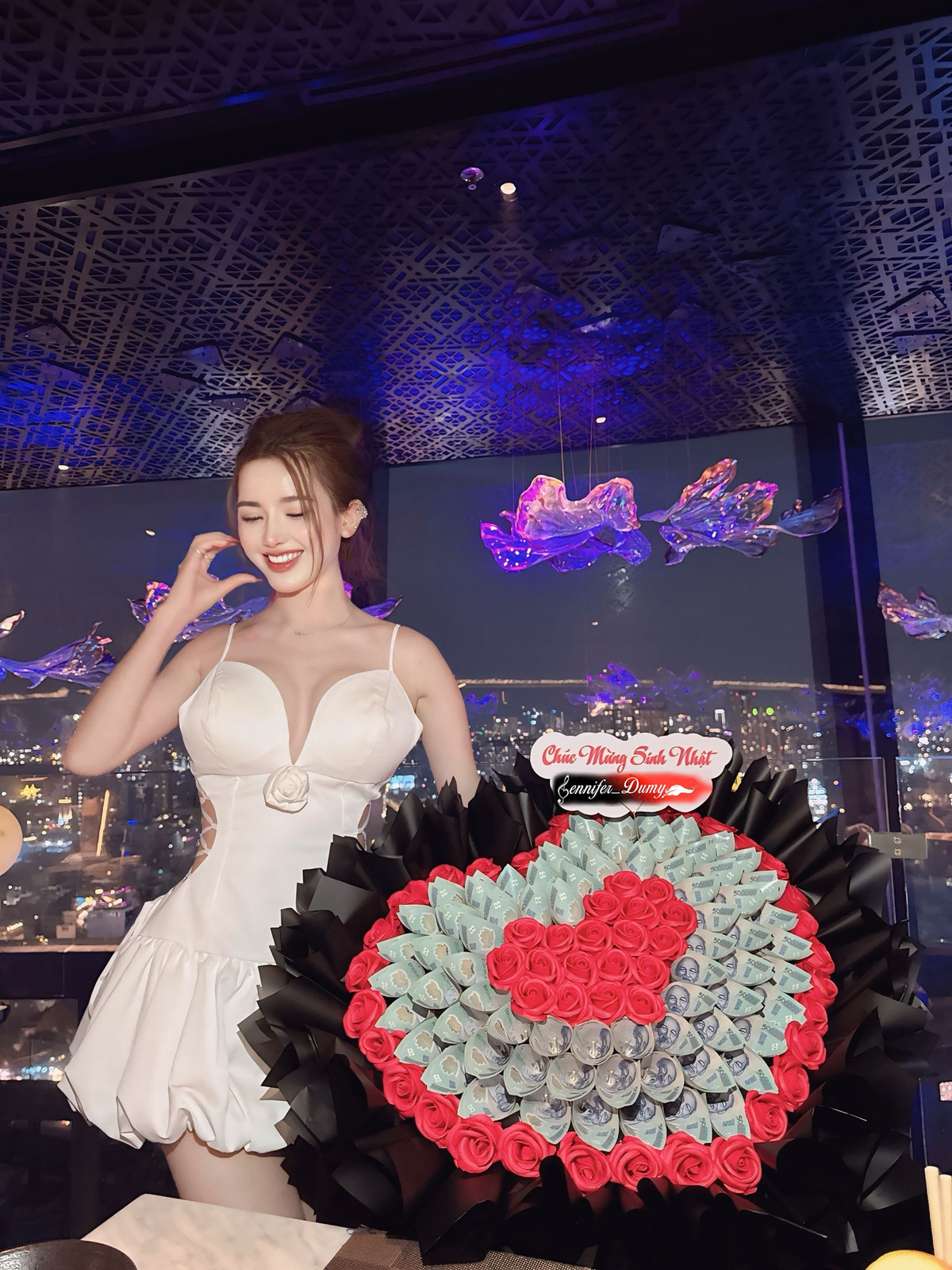 Mỹ Duyên truyền cảm hứng cho nhiều bạn nữ đam mê game, khẳng định rằng họ cũng có thể tỏa sáng trong thế giới mà trước đây thường chỉ gắn liền với các game thủ nam.