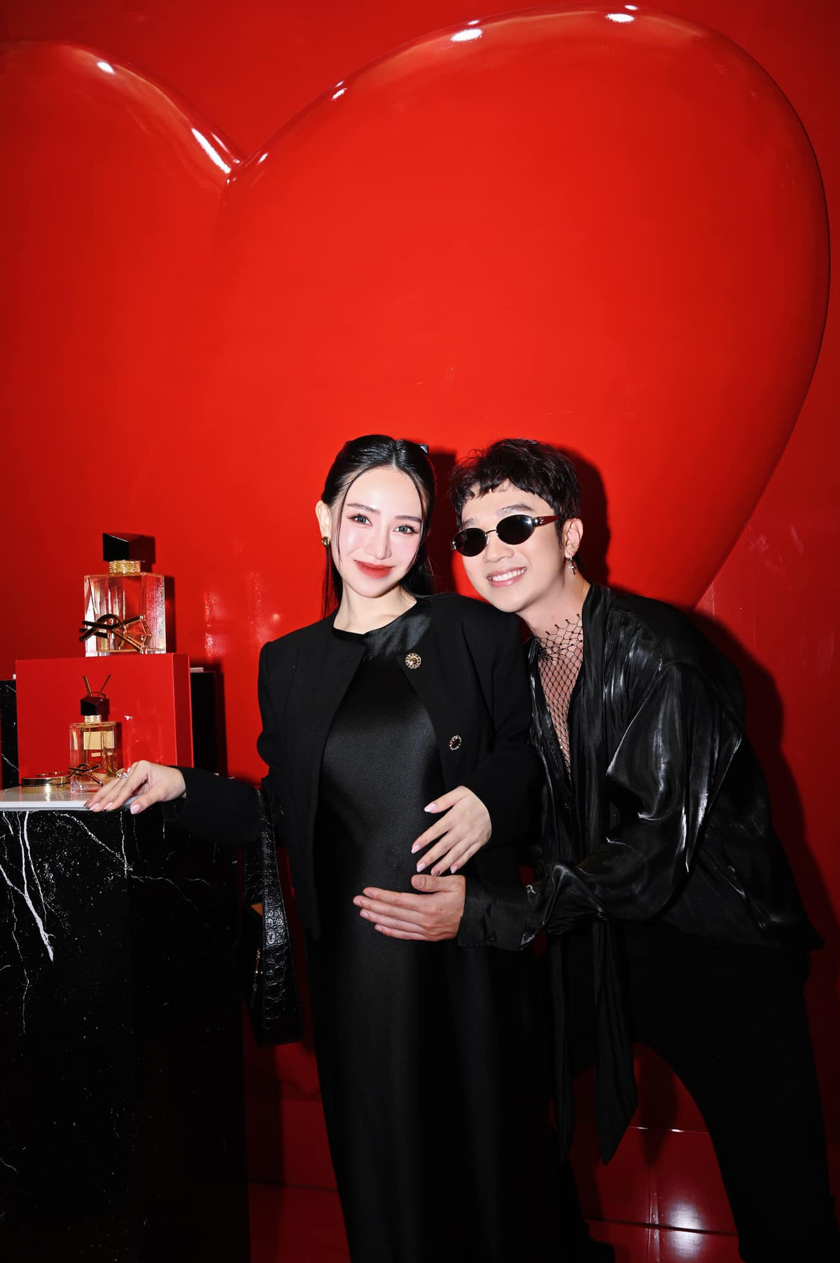 Trước khi có bầu bé thứ 3, Minh Anh và chồng thiếu gia Tâm Nguyễn đã "đủ nếp, đủ tẻ".