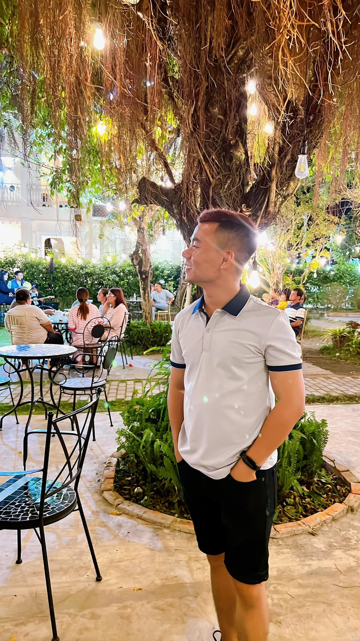 Thậm chí nhiều người còn đòi đi du lịch chỉ vì muốn được gặp Thúy Liễu.