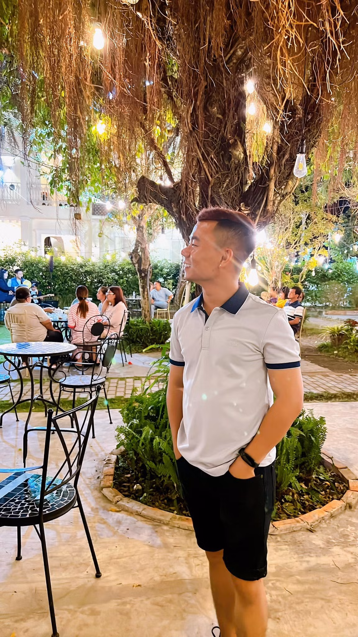 Thậm chí nhiều người còn đòi đi du lịch chỉ vì muốn được gặp Thúy Liễu.