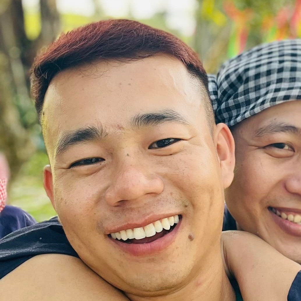 Bên cạnh đó, thái độ vui vẻ và cách ứng biến tình huống của Thúy Liễu cũng nhanh chóng gây ấn tượng với cộng đồng mạng.