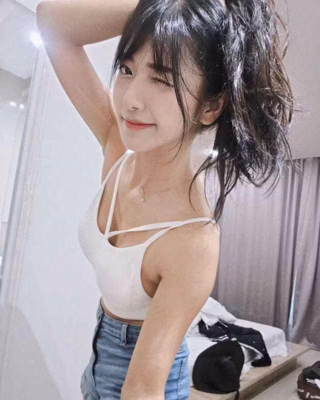 Mọi thứ lẽ ra sẽ chẳng có gì đáng nói, nếu như Penguin không quá nổi tiếng và thu hút ánh nhìn của những người đi đường.