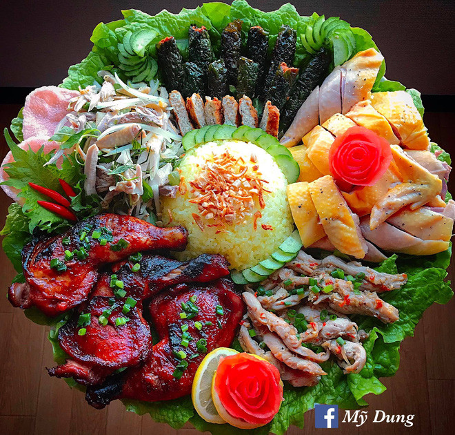 Chia sẻ về việc nấu món ăn Việt trên đất Nhật, Mỹ Dung cho biết: "Đồ ăn Việt Nam tại Nhật cũng vừa hiếm lại vừa đắt nữa. Nhất là các loại rau tươi ở nước mình mua vừa dễ lại vừa rẻ thì ở đây khó kiếm lắm. Mỗi lần mua thực phẩm là mình thường mua nhiều lắm nên cũng không để ý mỗi bữa khoảng bao nhiêu tiền nữa. Nhưng có vài món đơn giản thì mình chỉ tốn khoảng vài trăm ngàn tiền Việt thôi. "