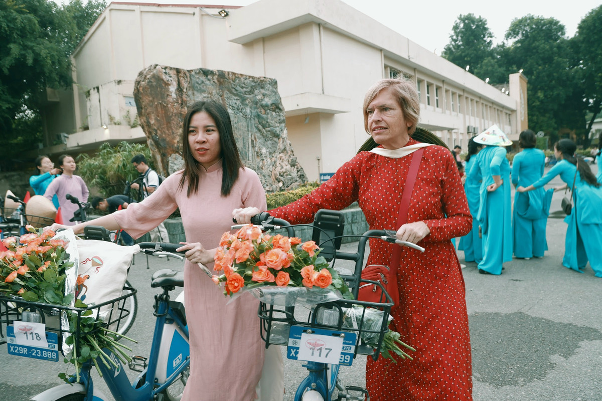 Thông qua sự kiện BTC mong muốn lan tỏa sâu rộng đến cộng đồng, giúp du khách trong và ngoài nước hiểu thêm về vẻ đẹp áo dài và di sản văn hóa Thủ đô.