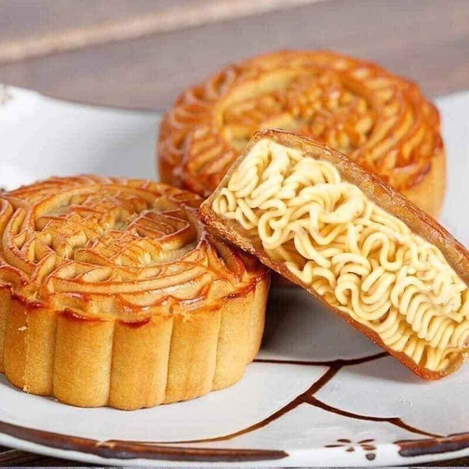 Chỉ cần một ý tưởng táo bạo và công cụ chỉnh sửa ảnh hữu hiệu, cư dân mạng có thể cho ra đời những chiếc bánh trung thu độc đáo