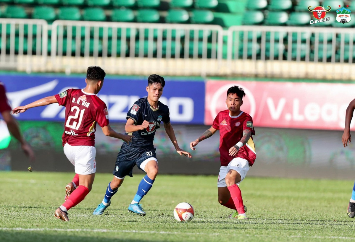 Thua TP.HCM dua tru hang, CLB HAGL co thi dau dung suc?-Hinh-2