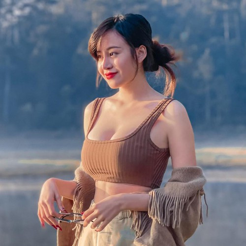 Cũng chính vì lời đáp, nhiều người đã vào "thả cảm xúc" đồng tình với bình luận này của bà Tưng.