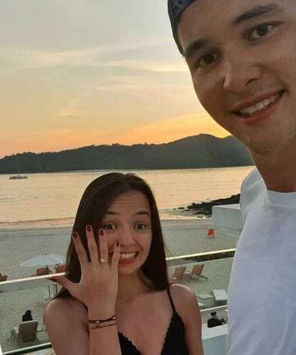 "Aneta là bạn đồng hành của tôi không chỉ trong đời sống mà còn trong buổi tập. Khi phải cách ly vì dịch Covid-19, cô ấy hỗ trợ cho tôi cải thiện các bài tập nhằm duy trì phong độ", Filip Nguyễn từng chia sẻ về vợ.