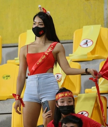 Dù để thua UAE với tỷ số 3-2 nhưng các CĐV đội tuyển Việt Nam vẫn rất hài lòng với những gì thầy trò HLV Park đã thể hiện.