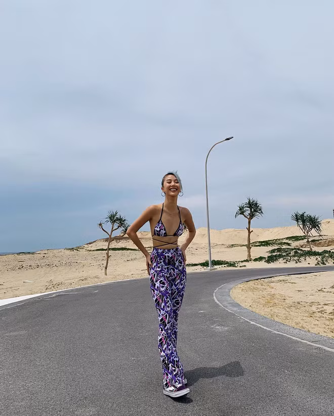 Không biết sự thật ra sao, chỉ biết ở thời điểm hiện tại, mỗi động thái dù là nhỏ nhất của Quỳnh Anh Shyn và Chi Pu cũng như những người liên quan đều được chú ý.