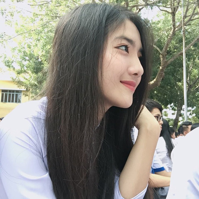 Ngoài nhan sắc kẹo ngọt, Mỹ Kiều cao 1m68 và có cân nặng 46 kg nên sở hữu thân hình chuẩn người mẫu.