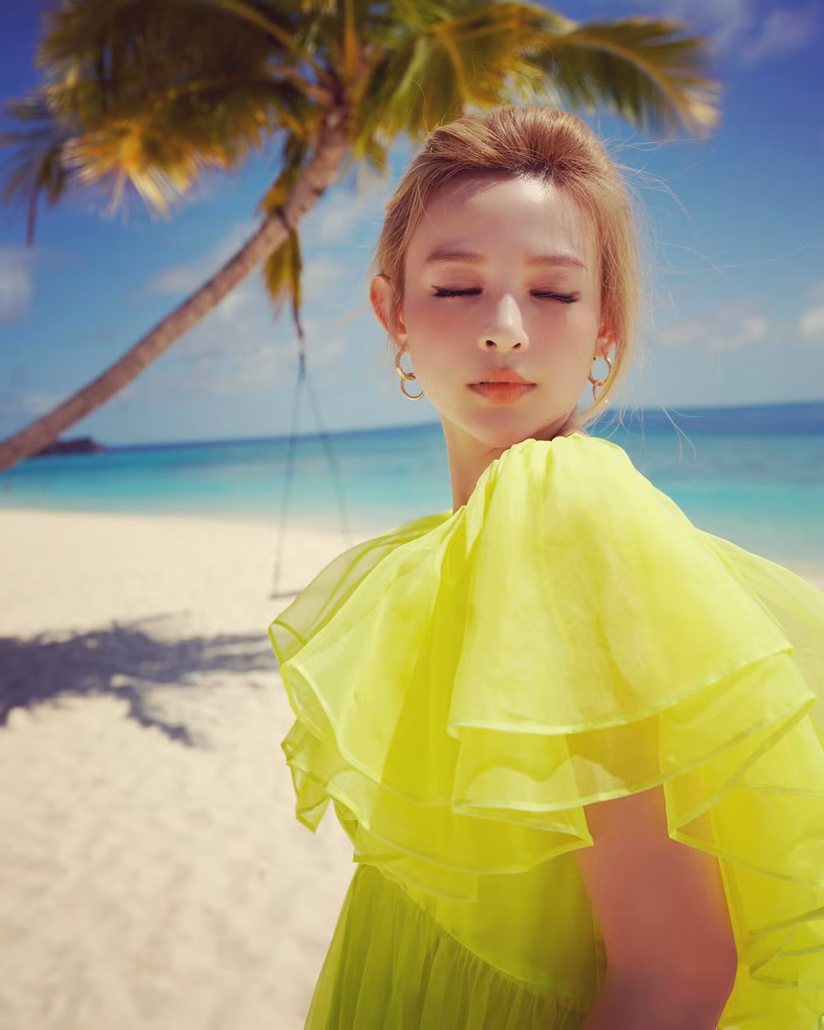 Huyền Baby tên đầy đủ là Đặng Ngọc Huyền sinh năm 1989, là hot girl thời đầu ở Hà Nội.