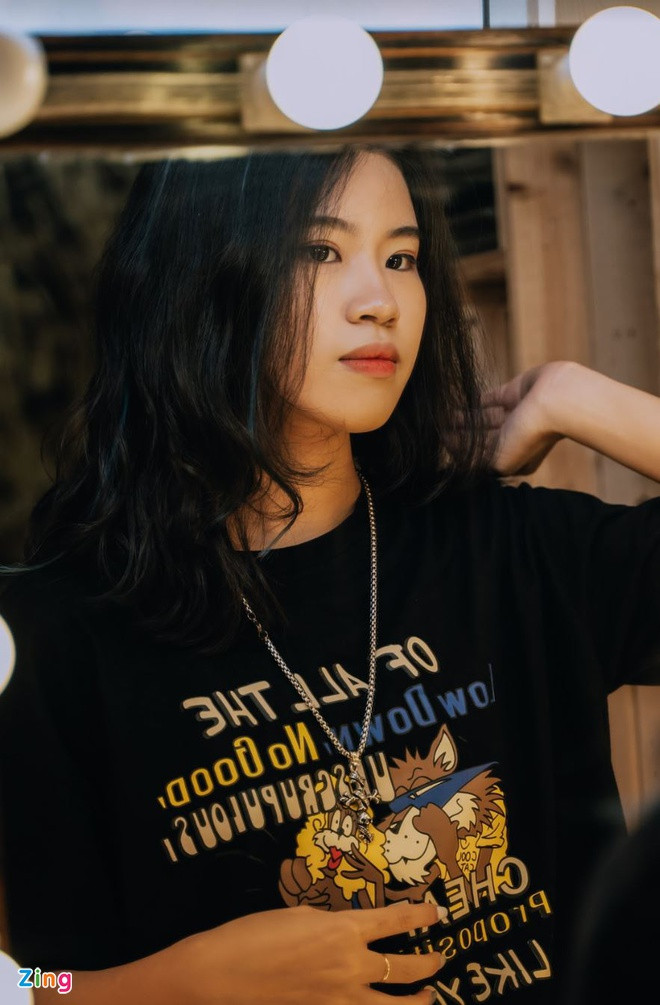 Tài năng bắn rap và gương mặt xinh đẹp, Pháo nhanh chóng chiếm tình cảm của dân tình.