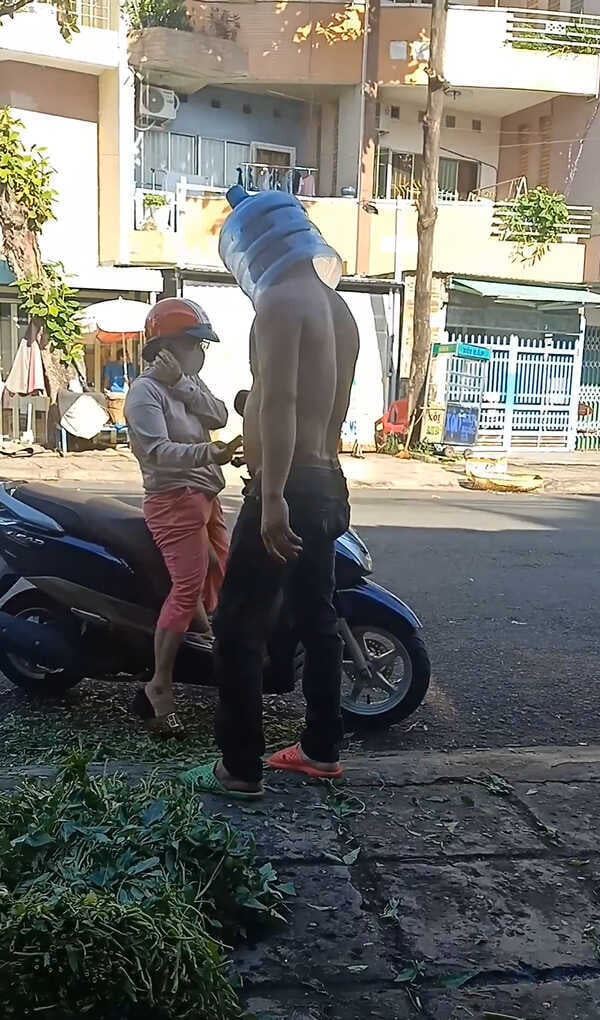 Sáng kiến không quá độc đáo nhưng chính cách anh sử dụng cùng thương hiệu Minh Râu đã tạo nên câu chuyện thú vị khiến nhiều người thích thú.