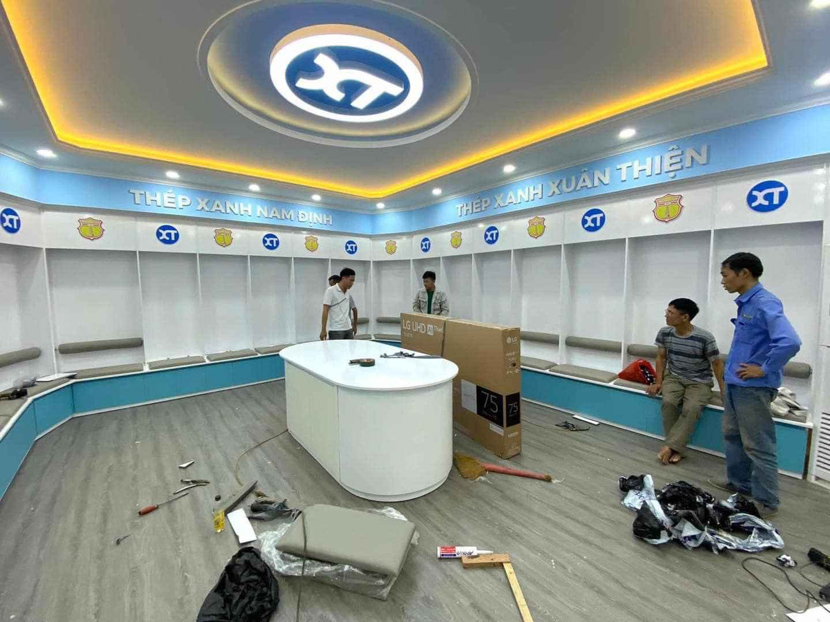 Hình ảnh được 1 số CĐV Nam Định "leak" trên MXH trước khi phòng thay đồ chính thức đi vào hoạt động.