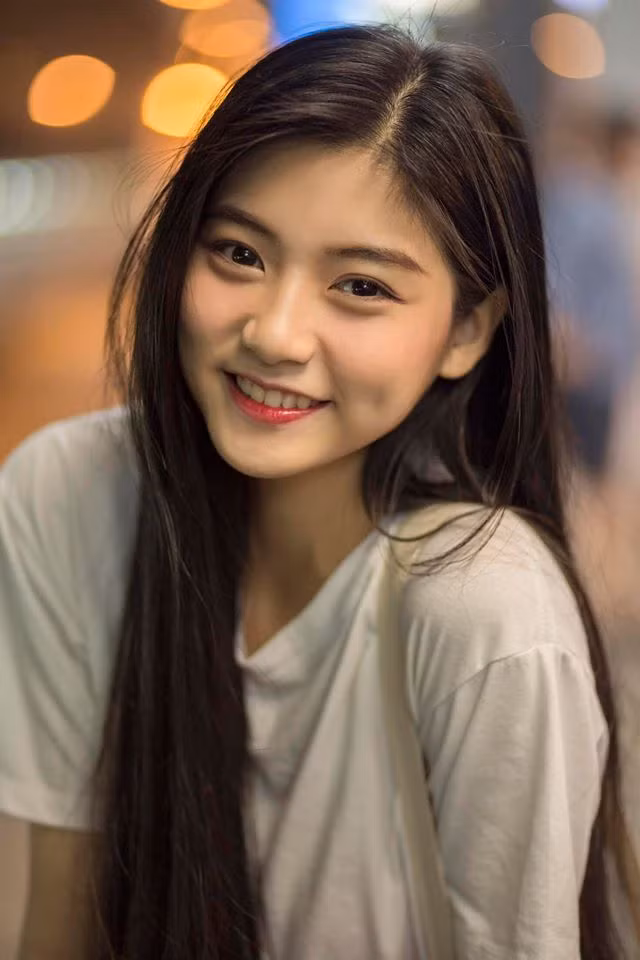 Mới đây, Nam Phương còn hào hứng khoe nhà trên hội Nghiện Nhà, CĐM không khỏi choáng ngợp trước căn biệt thự nằm ngay lòng quận 1.