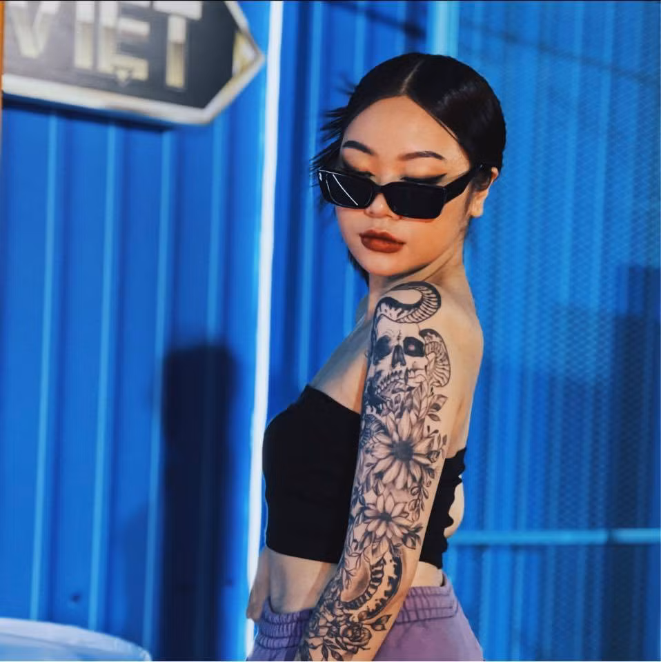 Hiện Sidie đang là thành viên hoạt động trong 29 ICE Mode. Đây là "mái nhà chung" của nhiều tên tuổi trẻ khác trong giới Underground như Lupi, Space, Mai Âm Nhạc,...