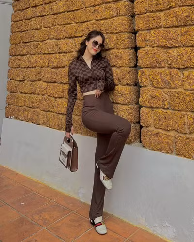 Mai Phương từng gây “sốt” khi nộp hồ sơ tham dự cuộc thi Hoa hậu Việt Nam 2020 nhưng quyết định rút lui vào phút chót vì không thể sắp xếp được thời gian.