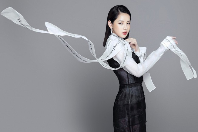 Theo một số bình luận từ CĐM, việc ví von là điều bình thương nhưng điều khiến các fan Việt khó chịu là trang tin Trung Quốc lấy hình ảnh so sánh Chi Pu và Dương Mịch để đăng tải.