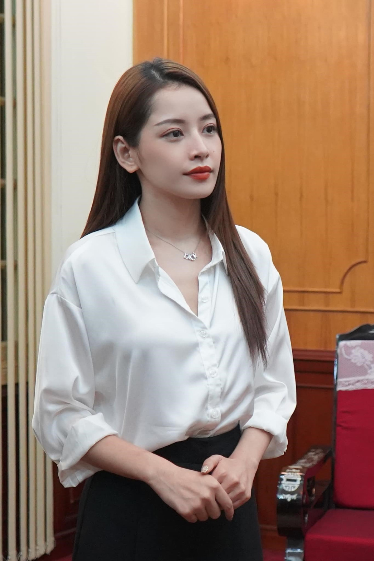 Nắm được sự việc nhưng hiện Chi Pu không đưa ra ý kiến bình luận nhắm tránh antifan suy diễn.