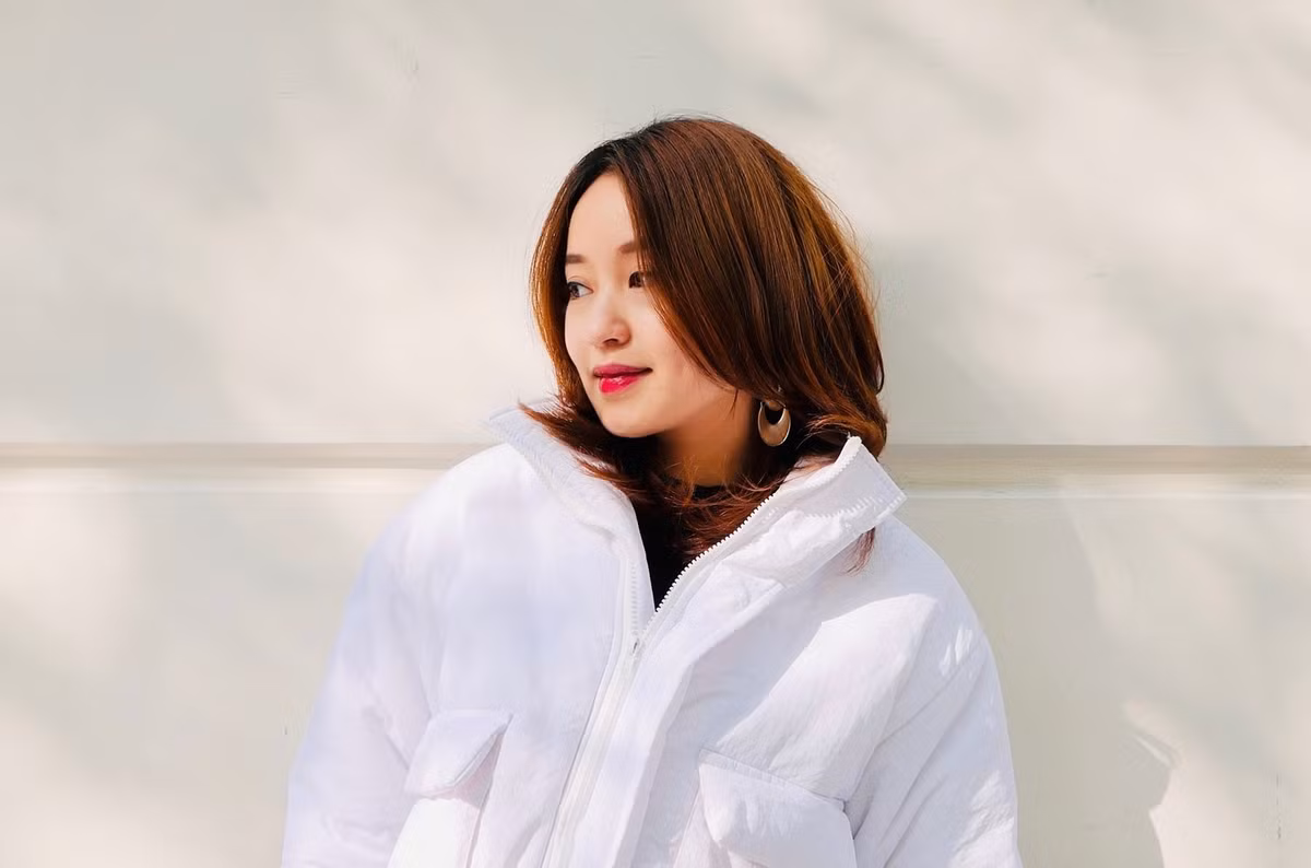 Gương mặt đẹp cùng thân hình thon gọn, Mi Vân khiến nhiều đàn em phải ngưỡng mộ ra mặt.