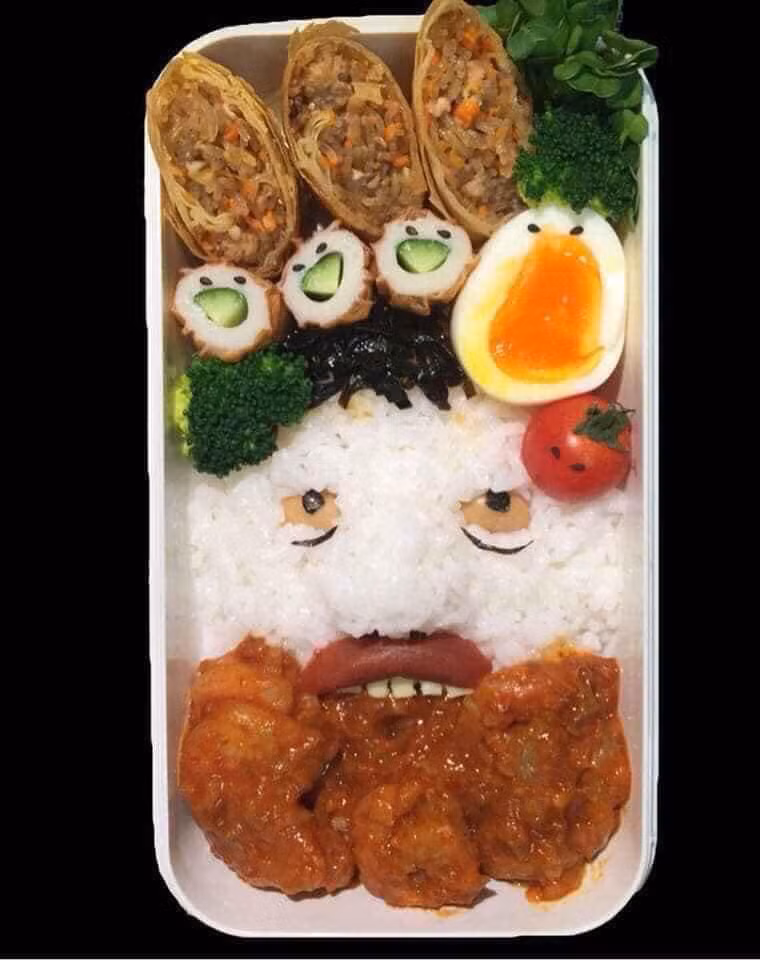 Đa số các khuôn mặt trong những hộp cơm trưa này đều rất... ám ảnh người xem.