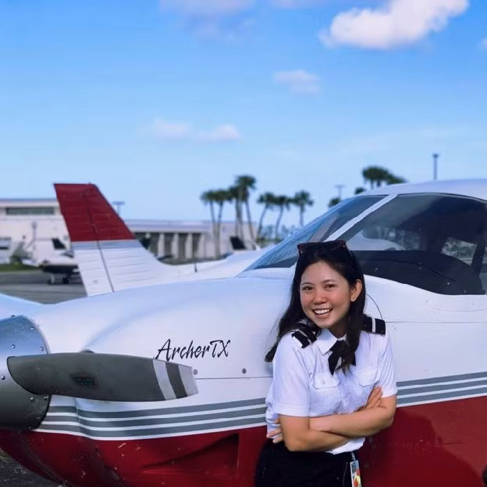 Việc làm nhân văn Mạch Khanh sau khi được chia sẻ lên mạng xã hội đã nhận được nhiều sự quan tâm của mọi người. Ai cũng cảm thấy cô gái này vừa giỏi vừa tốt bụng.