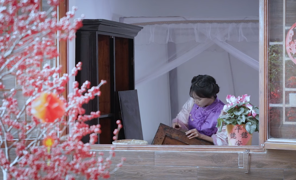 Chỉ sau đúng 30 phút công chiếu, video đánh dấu sự trở lại của Lý Tử Thất đã thu về gần 3,5 nghìn lượt xem, gần 10 nghìn bình luận trên YouTube và gần 7 triệu lượt xem trên Weibo.