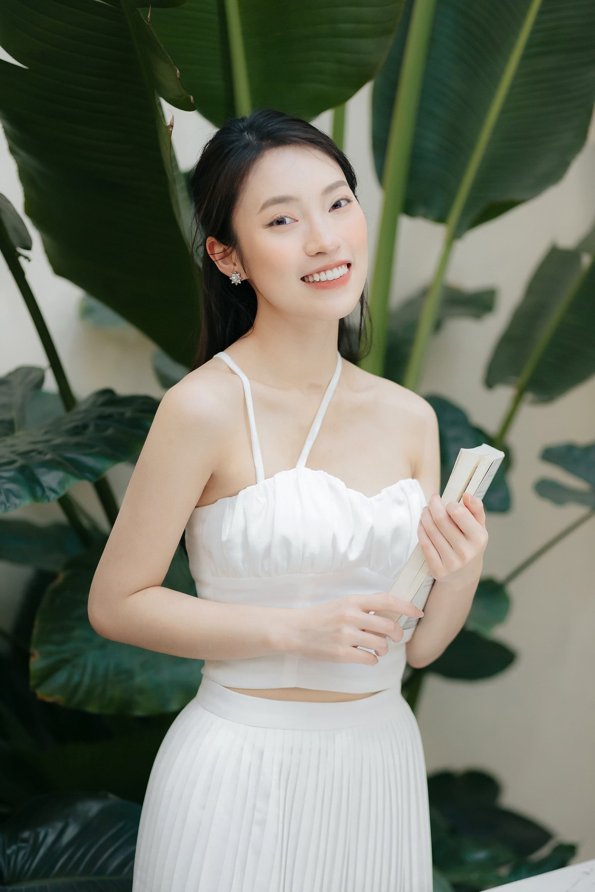 Sau khi lên đại học, Khánh Vy có cơ hội được xuất hiện nhiều hơn trong các chương trình của VTV.