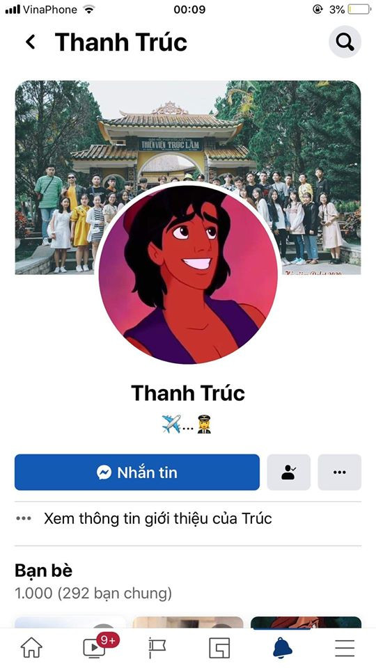 Trái ngược lại nhân vật Aladin lại có fan hâm mộ là một bạn nữ. Mời quý độc giả xem video: Bắt chước hoạt hình, bé 5 tuổi cầm ô nhảy từ tầng 11 xuống đất - Nguồn: VTC14