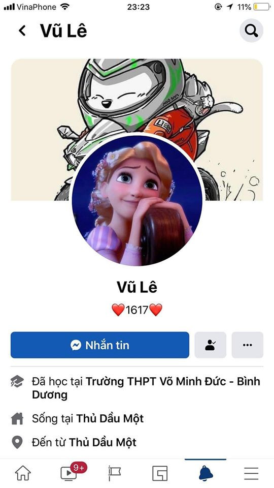 Thêm một bạn trẻ là nam lại để avatar công chúa Disney.