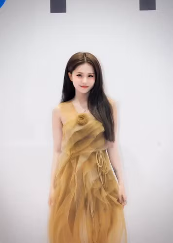 Nhờ sở hữu body “đẹp như tạc”, nữ coser này ngày càng được yêu mến và nhận được sự ủng hộ lớn từ phía cộng đồng.