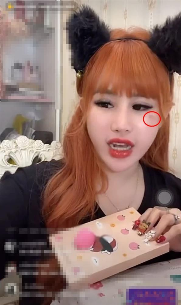 Nhắc tới Trần My, những ngày vừa qua tên tuổi của cô nàng bỗng nổi như cồn khi cuộc xô xát giữa cô và Trang Nemo xảy ra khiến cộng đồng mạng không ngừng xôn xao bàn tán.