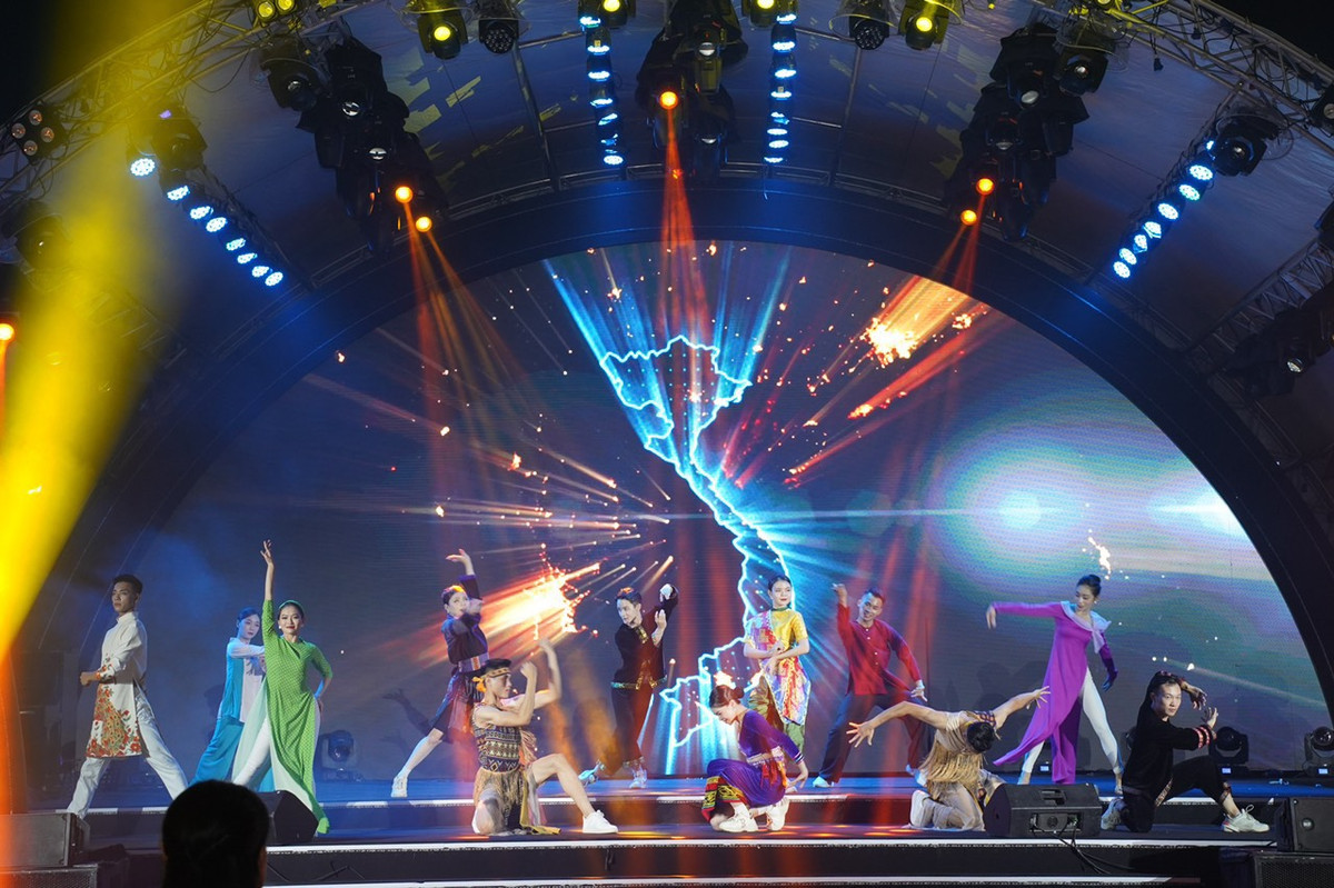 Chuong trinh nghe thuat giao luu Viet - Han mau sac cuoi tuan