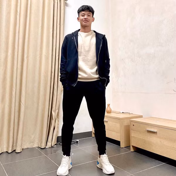 Ở ngoài đời, Tuấn Tài gây ấn tượng nhờ thành tích học tập “không phải dạng vừa”.